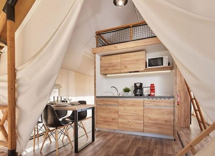 Verblijf 390919 • Vakantiewoning Zuid Limburg • Vakantiehuis Lodge de Montagne (glamping tent)