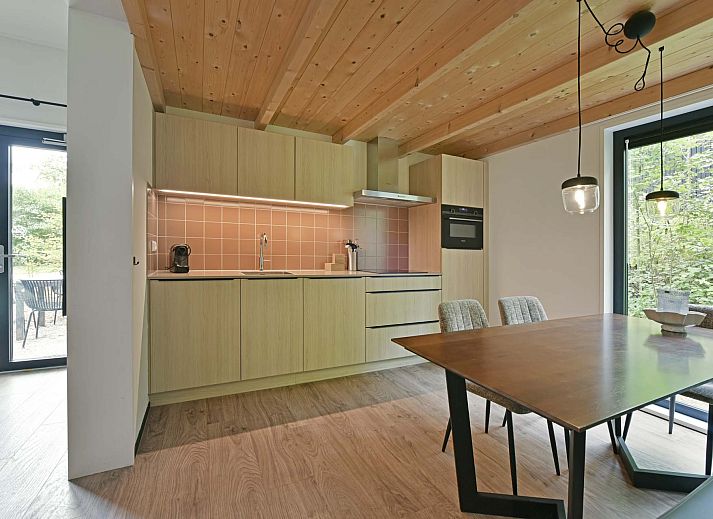 Vrijstaande woning in Gulpen met terras en tuin, midden in het bosrijke Zuid Limburg, Limburg.