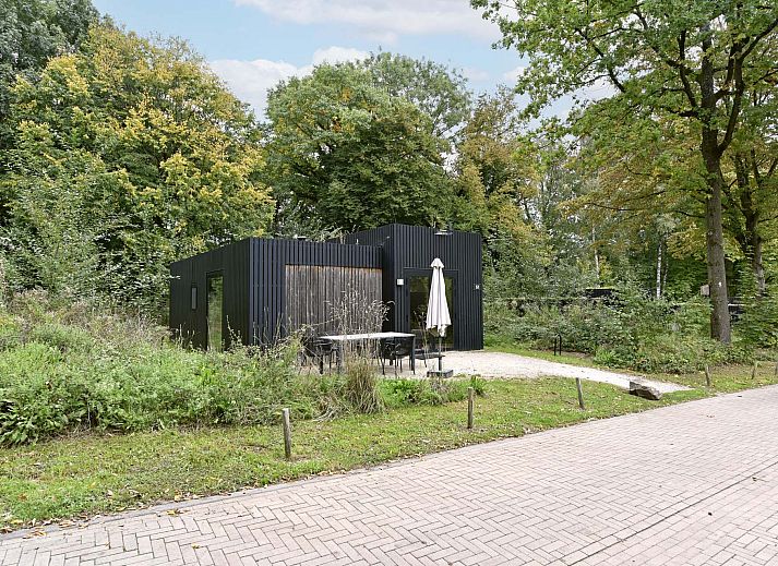 Living room of Detached house in Gulpen, vacation home in South Limburg with modern furnishings.