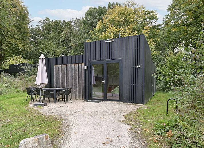 Living room of Detached house in Gulpen, vacation home in South Limburg with modern furnishings.