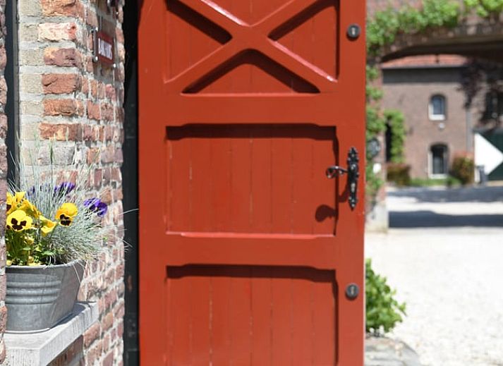 Cozy kitchen in Cottage in Klimmen, vacation home in South Limburg, Limburg.