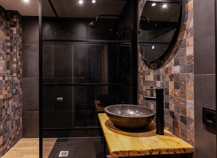 Hot tub in the garden of Holiday home in Wijlre, South Limburg, perfect for relaxation.