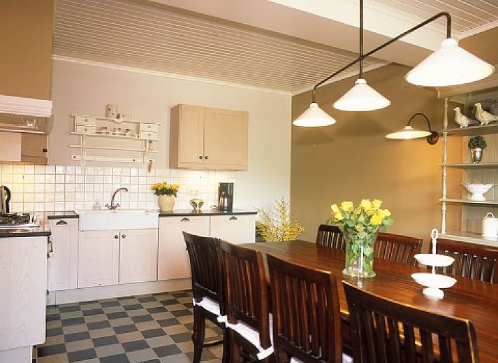 Gezellig terras bij Inkelshoeve a gen Bongerd, vakantiehuis in het pittoreske Epen, Zuid Limburg.