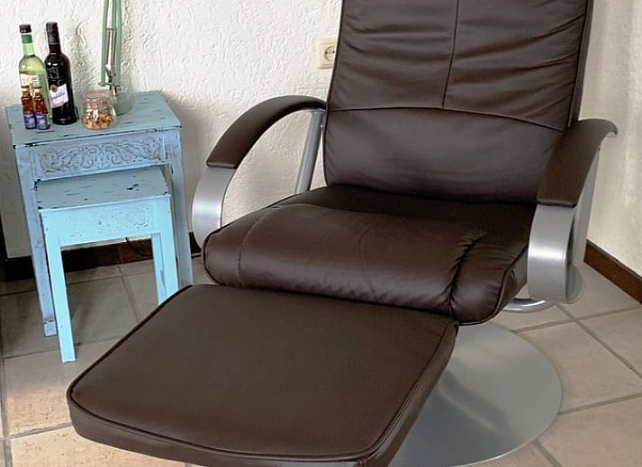 Autumn colors embrace Cottage in Epen, South Limburg, vacation home with warm bricks and cozy feel.