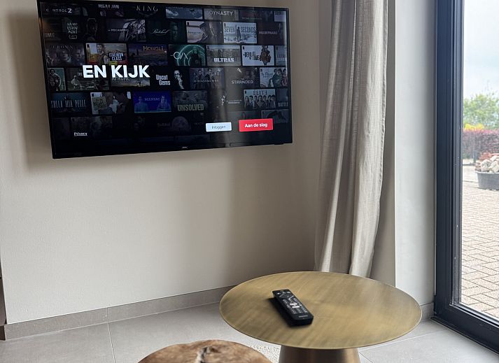 Ferienhaus L329 in Epen, Suedlimburg, mit rustikaler Backsteinfassade und gruener Umgebung fuer einen entspannten Aufenthalt.