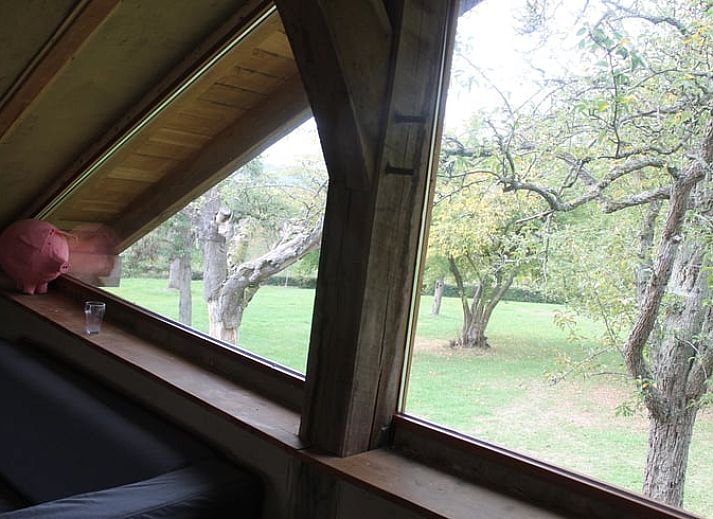 View from the Holiday Home in Vijlen, South Limburg, with panoramic views of the green hills of Limburg.