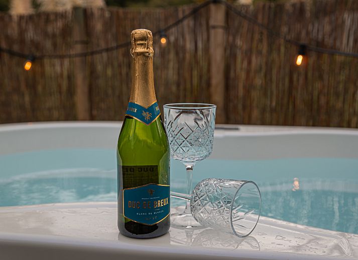 Guest house 392819 - Holiday property Zuid Limburg - «Boho lodge Zon»