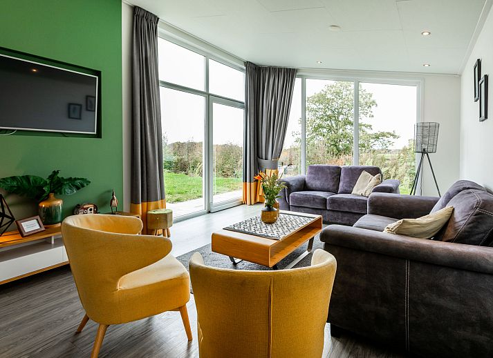 Modern vacation home at Green Resort Mooi Bemelen in South Limburg with spacious terrace.