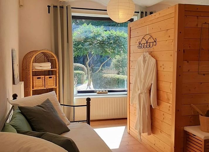 Attraktive Ecke mit Lavendel im Ferienhaus in Beek, Suedlimburg, ideal fuer einen erholsamen Urlaub.