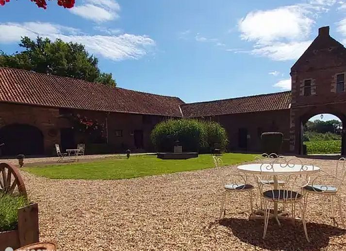 Verblijf 393405 - Bijzondere overnachtingen Zuid Limburg - Chateau Limbourgeois 'Galerie'