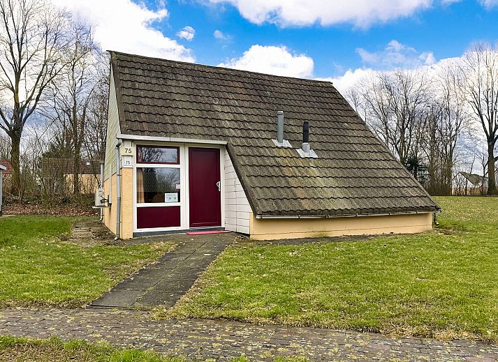 Guest house 393919 - Holiday property Zuid Limburg - Vakantiehuis Bungalowpark Simpelveld - Alpha 75