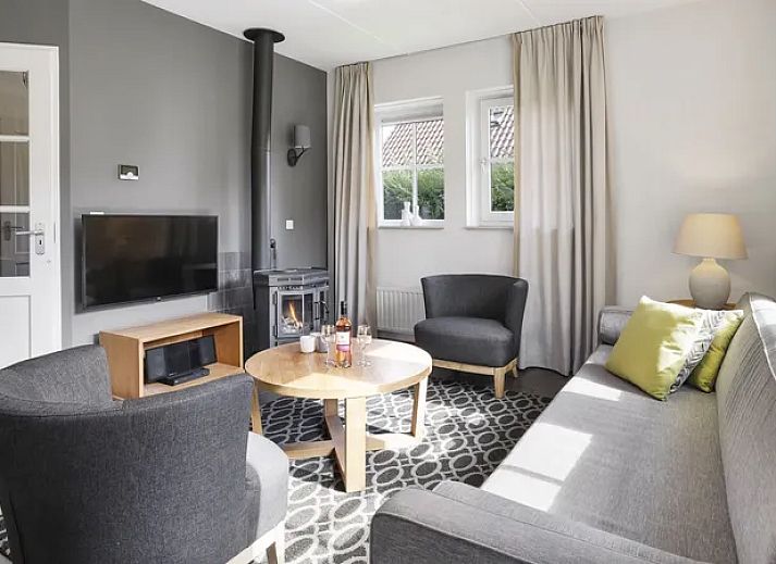 Guest house 394508 - Bungalow Zuid Limburg - Kasteeldomein De Cauberg | 6-persoons villa | 6L