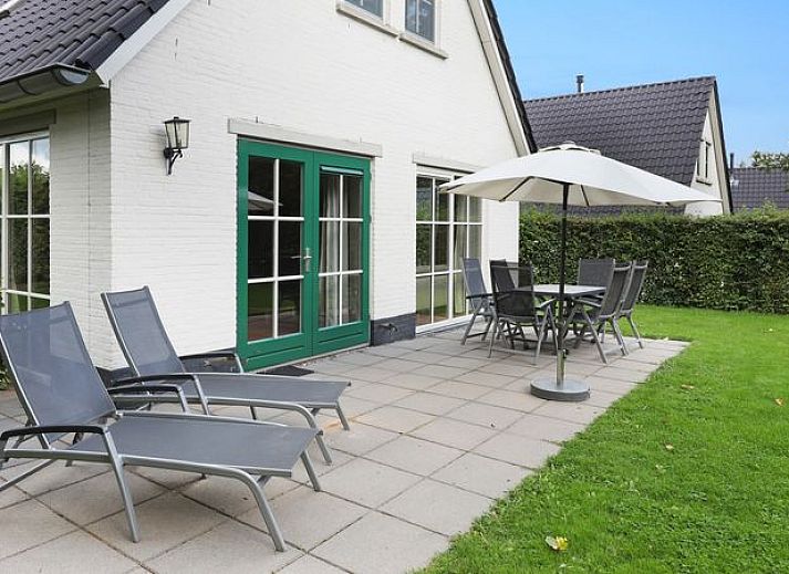 Guest house 394508 - Bungalow Zuid Limburg - Kasteeldomein De Cauberg | 6-persoons villa | 6L