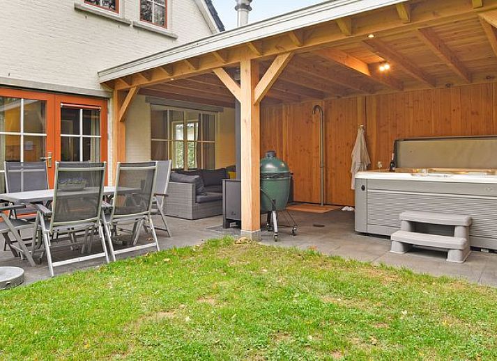 Guest house 394510 - Bungalow Zuid Limburg - Kasteeldomein De Cauberg | 6-persoons villa | 6ELW