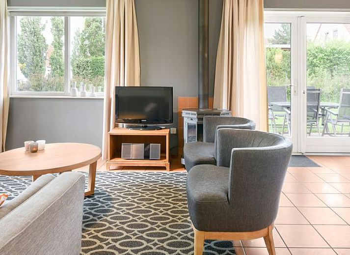 Guest house 394511 - Bungalow Zuid Limburg - Kasteeldomein De Cauberg | 10-persoons villa | 10C