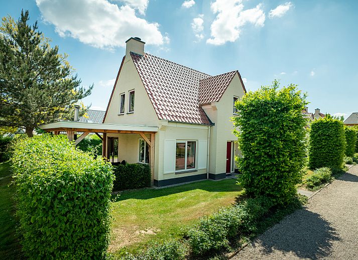 Guest house 394524 - Bungalow Zuid Limburg - Kasteeldomein De Cauberg | 10-persoons villa | 10EL