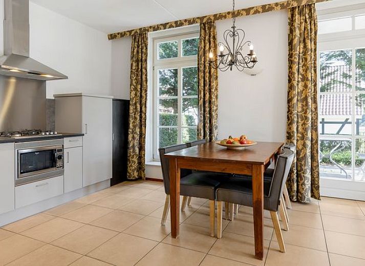 Guest house 394525 - Bungalow Zuid Limburg - Kasteeldomein De Cauberg | 2-persoons appartement | 2ELA