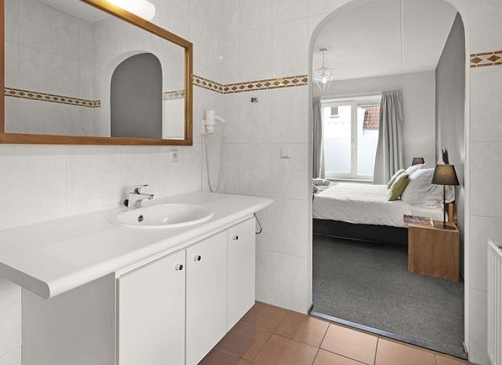 Guest house 394528 - Bungalow Zuid Limburg - Kasteeldomein De Cauberg | 8-persoons villa | 8L