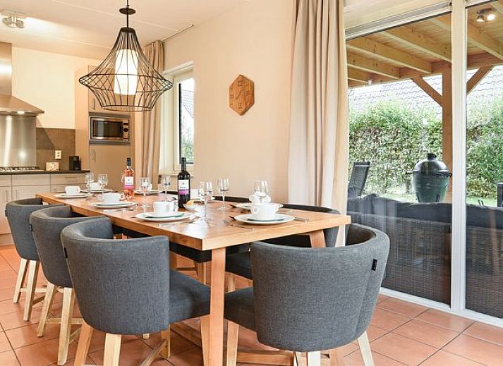 Guest house 394534 - Bungalow Zuid Limburg - Kasteeldomein De Cauberg | 8-persoons villa | 8EL