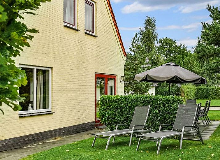 Guest house 394536 - Bungalow Zuid Limburg - Kasteeldomein De Cauberg | 10-persoons villa - Extra toegank