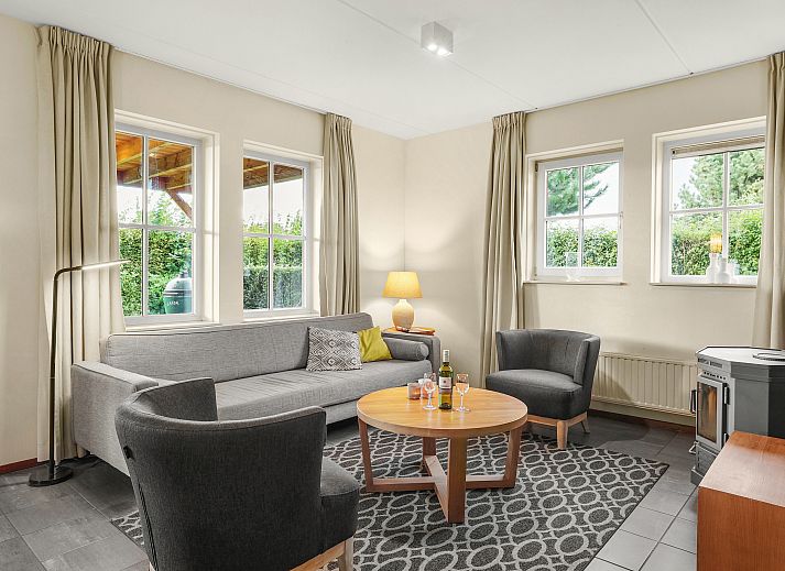 Guest house 394543 - Bungalow Zuid Limburg - Kasteeldomein De Cauberg | 6-persoons villa | 6EL