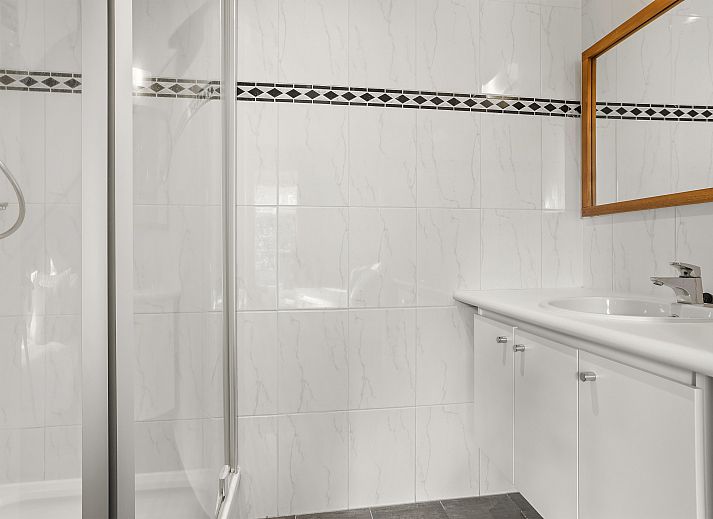 Guest house 394543 - Bungalow Zuid Limburg - Kasteeldomein De Cauberg | 6-persoons villa | 6EL