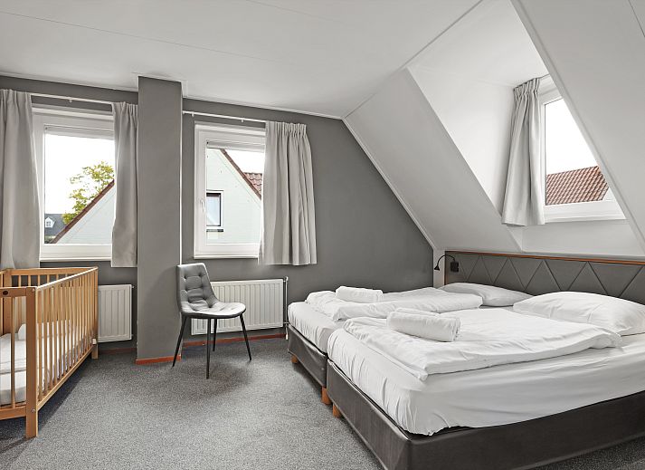 Verblijf 394545 - Bungalow Zuid Limburg - Kasteeldomein De Cauberg | 8-persoons villa | 8L