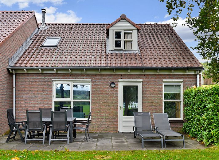 Hoog Vaals 8-Personen-Bungalow 8L1 mit Terrasse in Vaals, Suedlimburg.