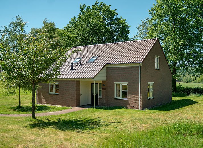 Verblijf 394920 - Bungalow Zuid Limburg - Hoog Vaals | 12-persoons bungalow | 12L