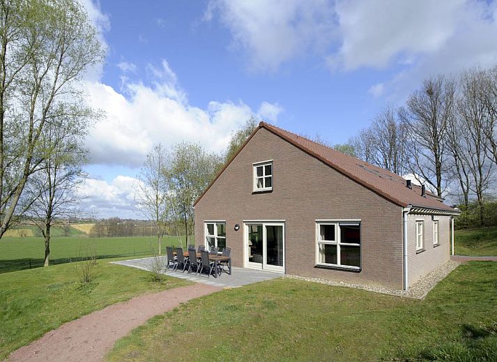 Guest house 394944 • Bungalow Zuid Limburg • Hoog Vaals | 24-persoons bungalow | 24L 