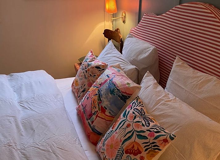 Verken de herfstpaden rondom Huisje in Mook, een idyllisch vakantiehuis in Zuid Limburg, perfect voor natuurliefhebbers.