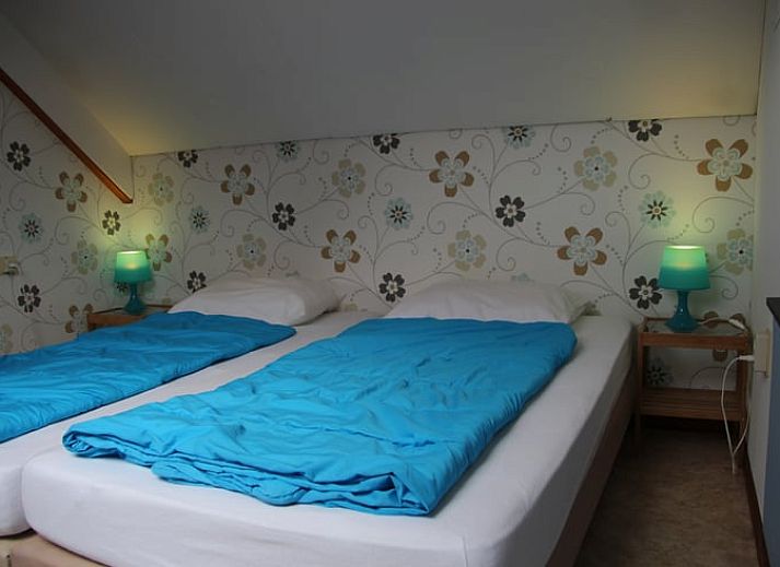 Moderne keuken in Vakantiehuisje in Ulestraten, Zuid Limburg met uitzicht op de tuin.