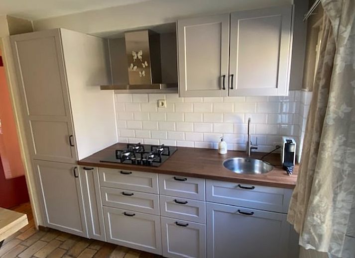 Gemuetlicher Garten mit Terrasse im Ferienhaus in Beutenaken, Suedlimburg, ideal zum Entspannen.