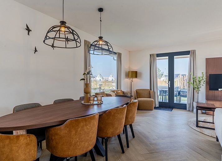 Gezellige zithoek in 8-persoonsbungalow 8ELZ, Someren, De Peel, Noord Brabant.