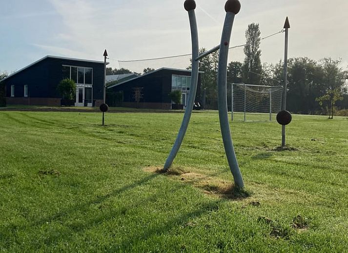Ruhige Aussicht auf das Wasser im Ferienhaus in Venhorst, De Peel, Nordbrabant.