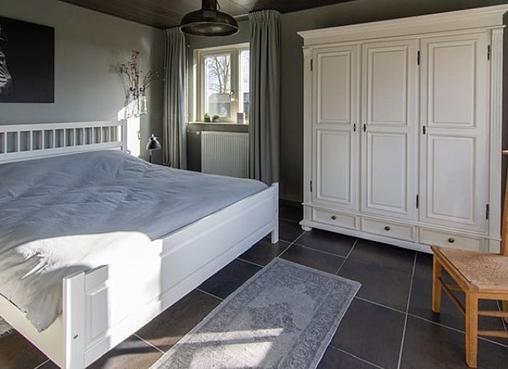 Ferienhaus in Deurne mit schoener Terrasse und Fahrrad, gelegen in De Peel, Nordbrabant.