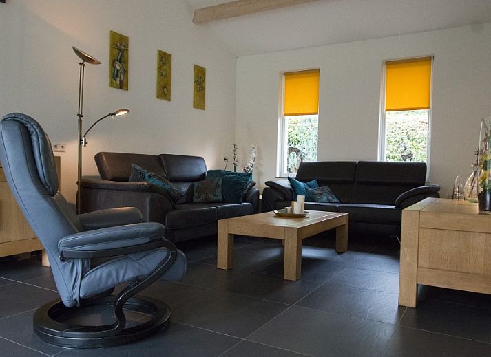 Modern kitchen in bungalow Quiet in nature, Lage Mierde, Kempen, North Brabant, with wooden elements and lots of natural light.