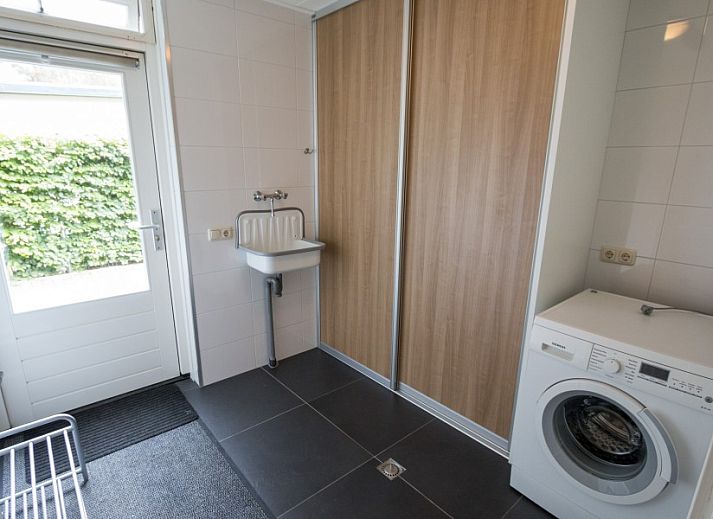 Cozy living room in vacation home Quiet in nature, Lage Mierde, with comfortable seating and stylish decor.