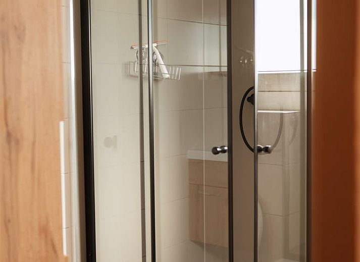 Gemuetliches Beisammensein auf der Terrasse des Ferienhauses in Bergeijk, Kempen.