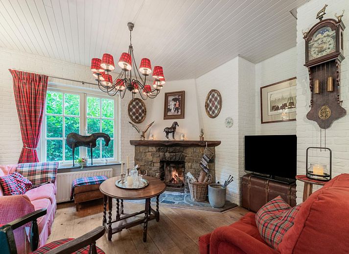 Mc Ghil vakantiehuis in Baarle-Nassau met ruime tuin en terras omgeven door natuur.