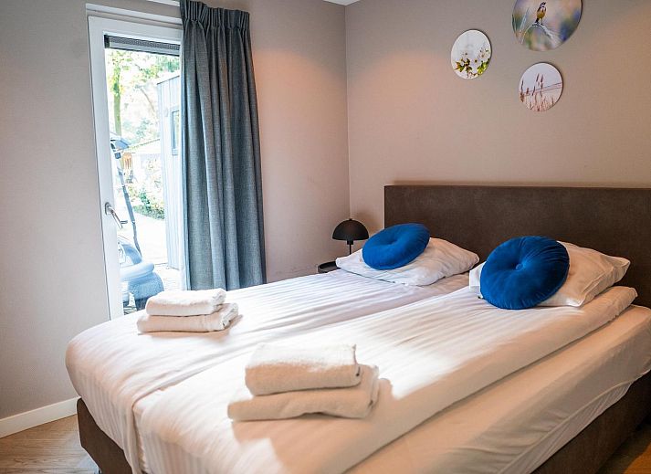 Stilvolle Kueche und Essbereich in Ecovilla Waterzicht, Ferienhaus Oirschot, Kempen, Nordbrabant.