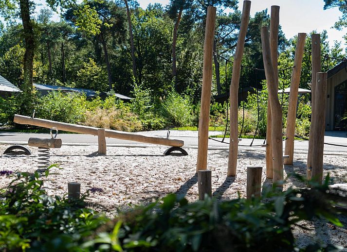 Treppe im Obergeschoss von Ecovilla Waterzicht, Ferienhaus in Oirschot, Kempen, Nordbrabant.