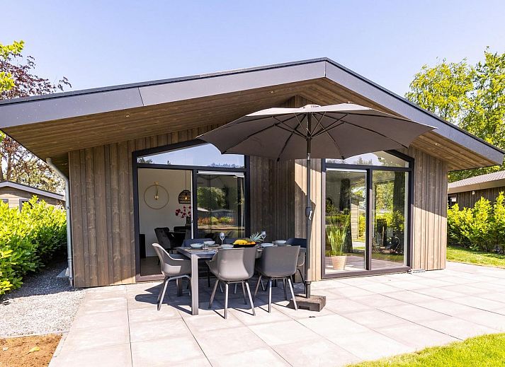 Verblijf 411206 • Vakantiewoning Kempen • Watervilla Luxe Wellness | 6 personen 