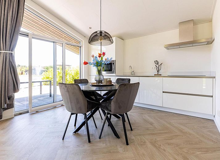 Guest house 411218 - Holiday property Kempen - Villa Waterzicht Luxe met Hottub | 4 personen