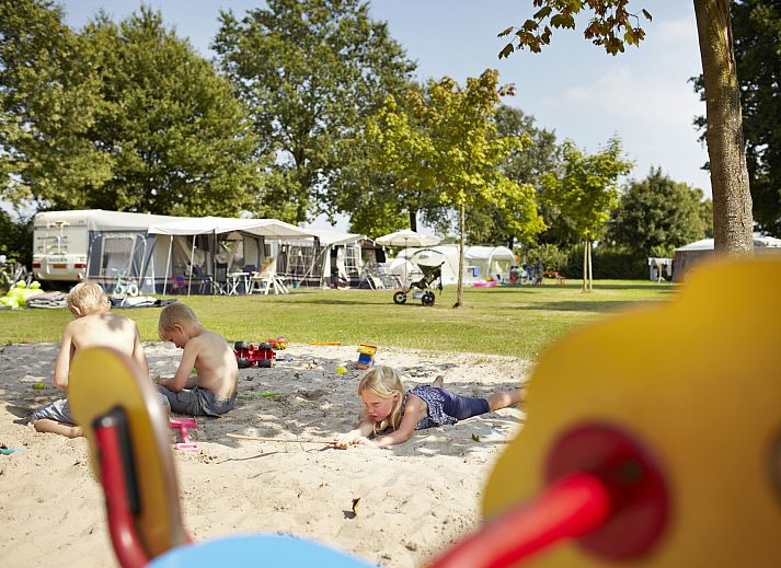Guest house 411824 • Holiday property Kempen • Basis kampeerplaats kinderveld