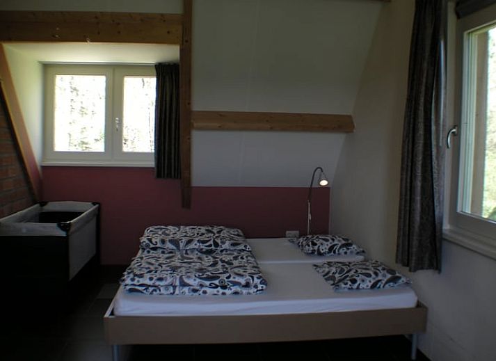 Ruime tuin van vakantiehuis Huisje in Luyksgestel, Noord Brabant.