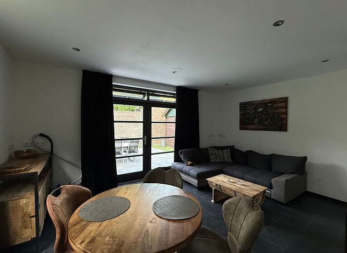 Schlafzimmer in Cottage in Luyksgestel, Ferienhaus in Luyksgestel, Nordbrabant, mit bequemem Doppelbett.