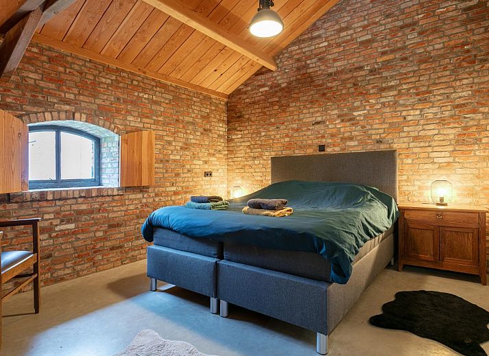 Bubbelbad met champagne bij De Hoeve I, vakantieverblijf in Hulsel, Kempen, Noord Brabant.