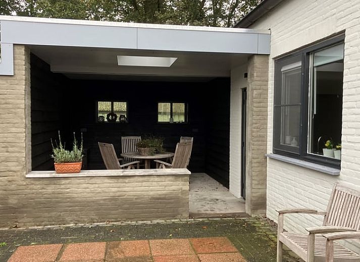 Vakantiehuisje in Oost- west en Middelbeers, gelegen in Middelbeers, Kempen, Noord Brabant, omgeven door natuur.