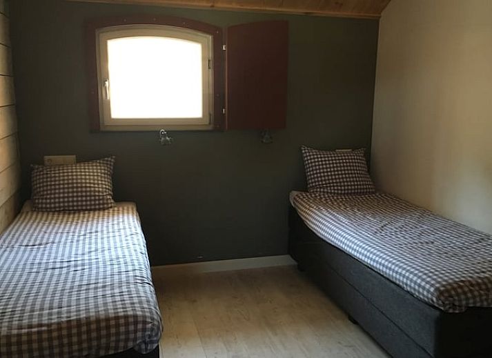 Enjoy the charming terrace of Holiday Home in Oisterwijk, located in the heart of Brabant, surrounded by nature and tranquility.